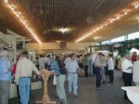 Uvnit� Festhalle